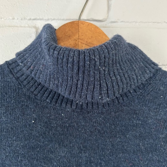 Turtleneck Sweater Size Medium Blue GAP - Picture 3 of 5